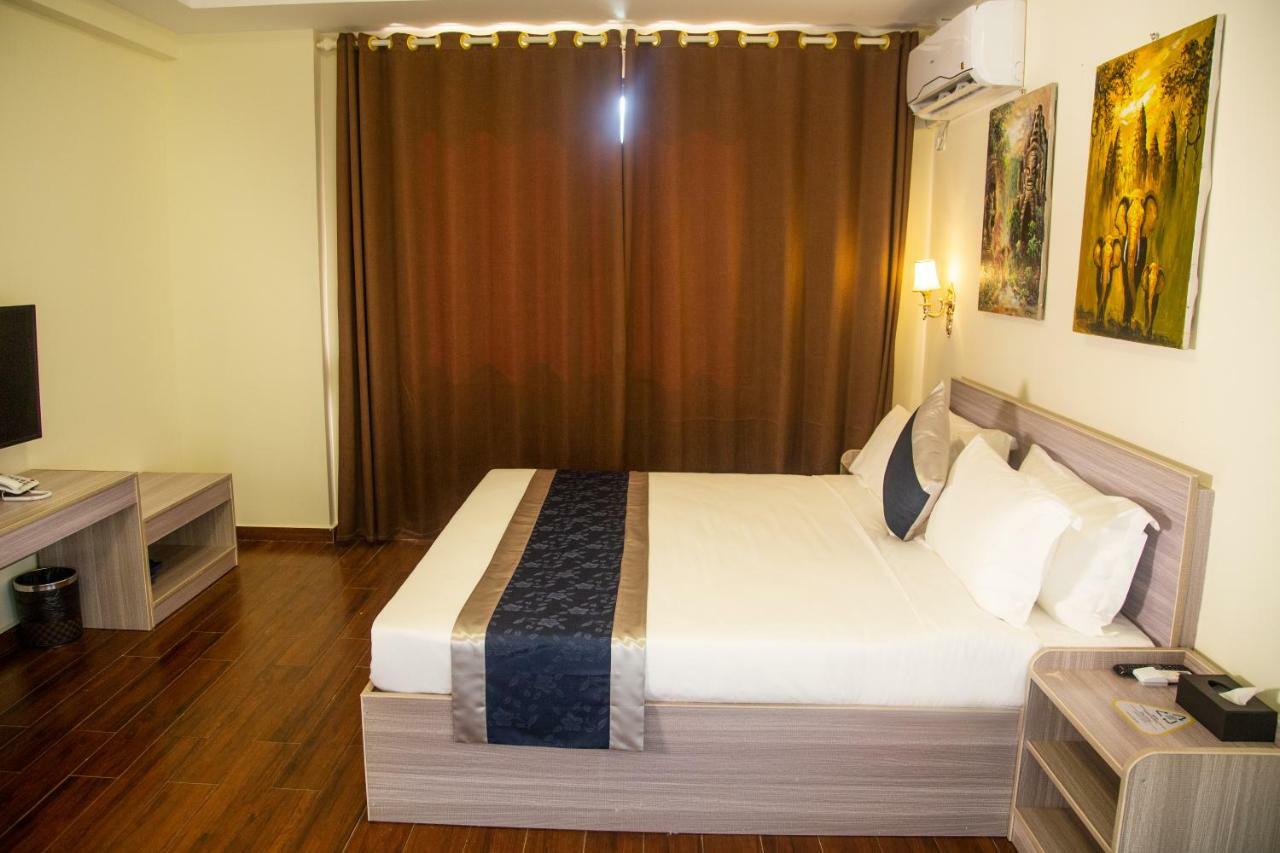 City Comfort Hotel Phnom Penh Airport Exterior photo
