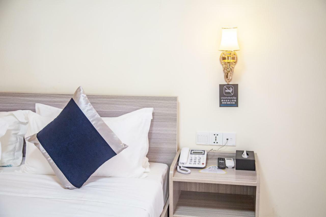 City Comfort Hotel Phnom Penh Airport Exterior photo