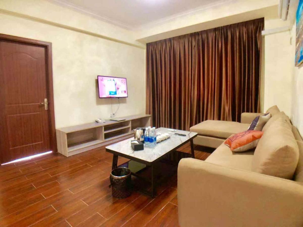 City Comfort Hotel Phnom Penh Airport Exterior photo