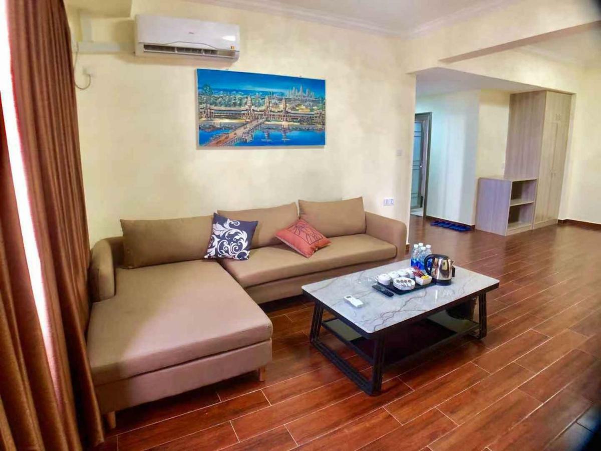 City Comfort Hotel Phnom Penh Airport Exterior photo