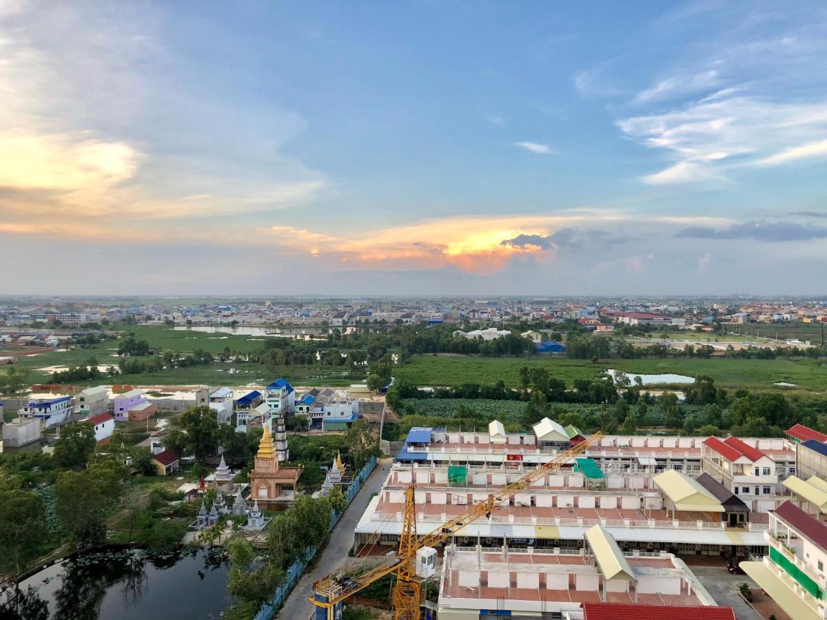 City Comfort Hotel Phnom Penh Airport Exterior photo