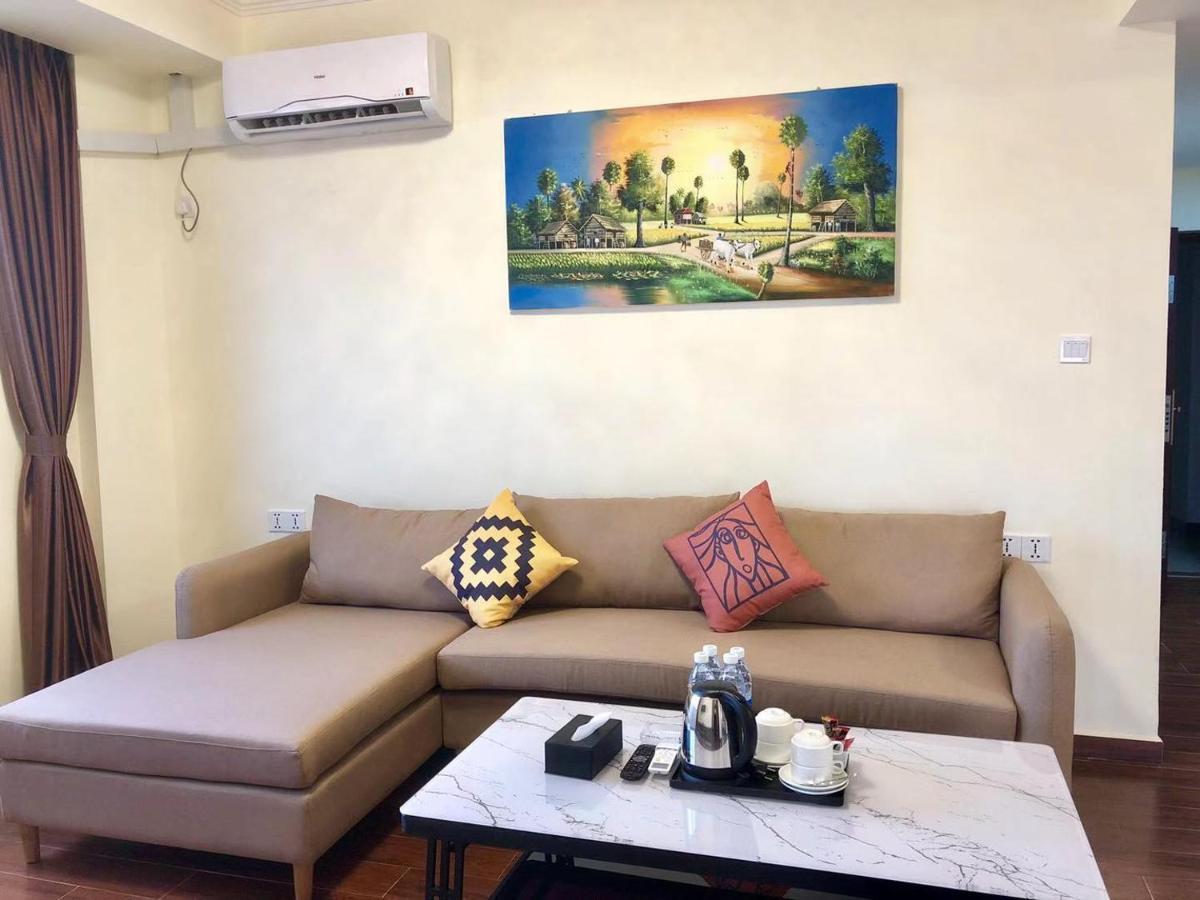 City Comfort Hotel Phnom Penh Airport Exterior photo